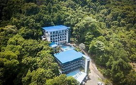 El Faro Beach Hotel